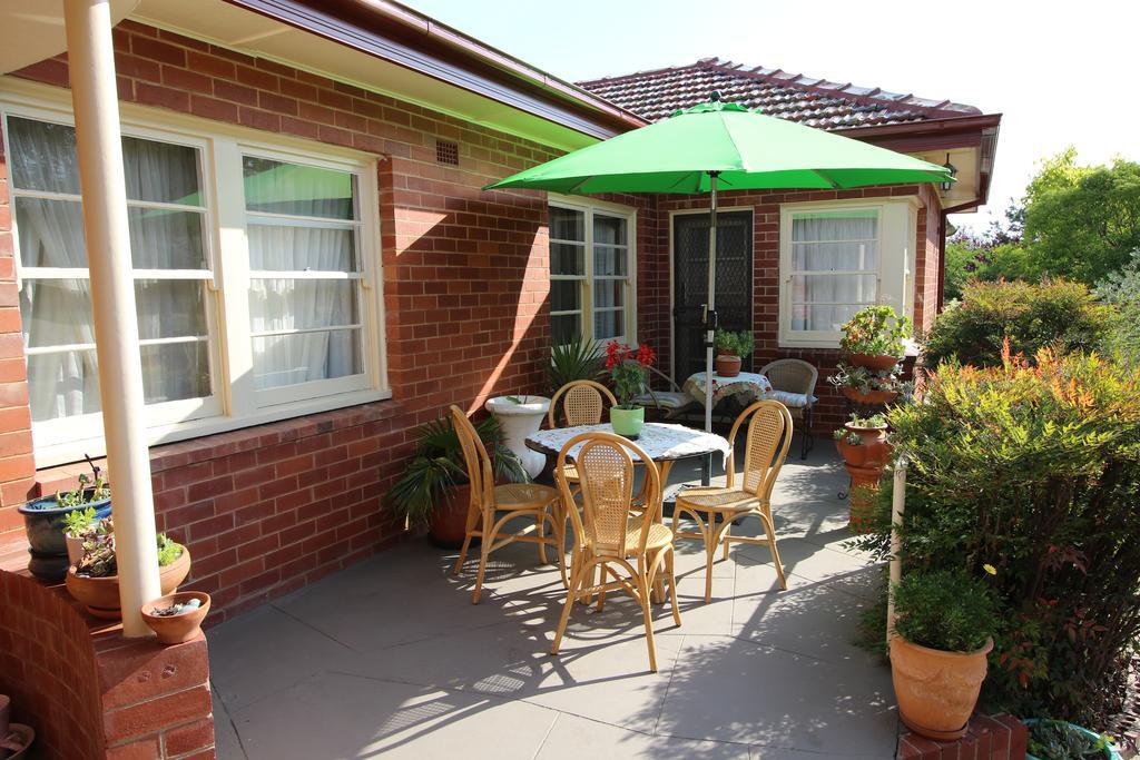 The Evergreen Bed And Breakfast Kanberra Dış mekan fotoğraf
