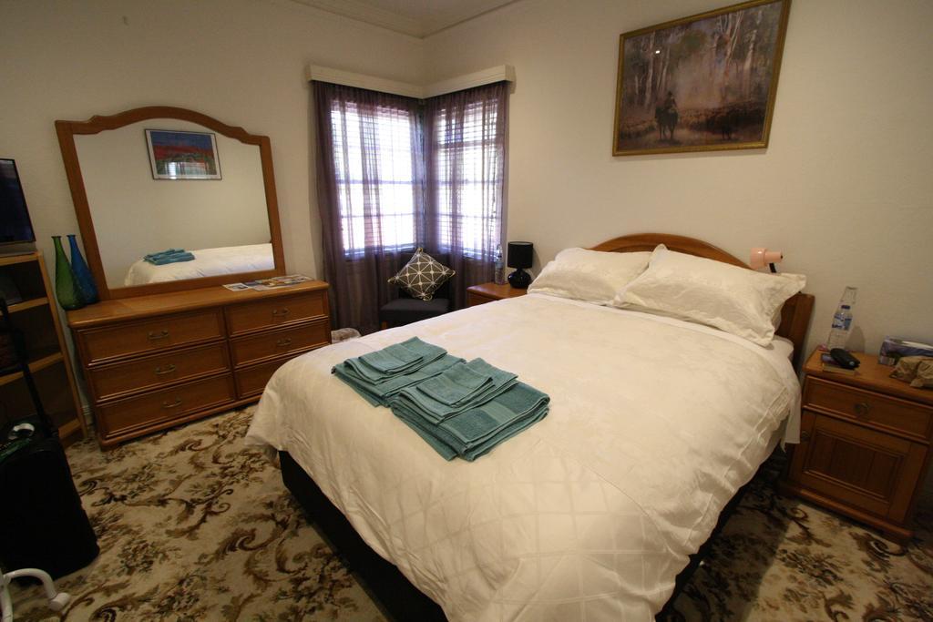 The Evergreen Bed And Breakfast Kanberra Dış mekan fotoğraf